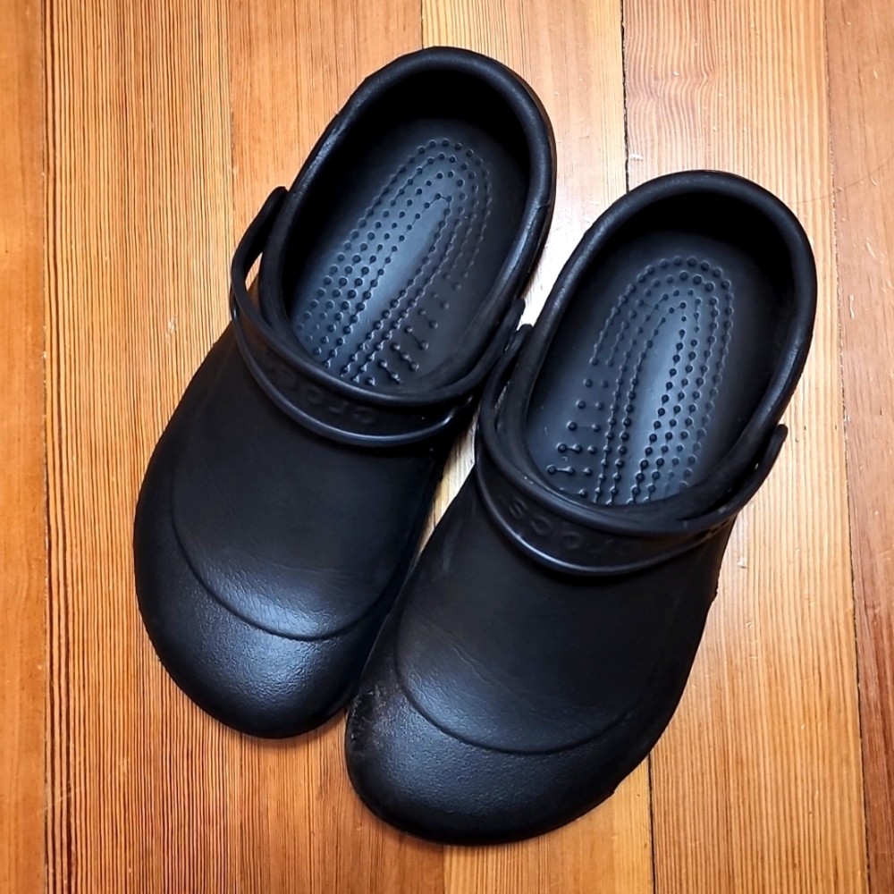 Crocs unisex-adult Bistro Clog | Slip Resistant Work Shoes